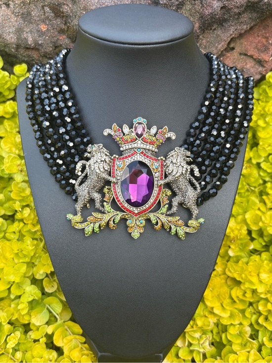 Heidi Daus Jewelry - Heidi Daus 'House of Daus' Lion Crest Black Beaded Pendant